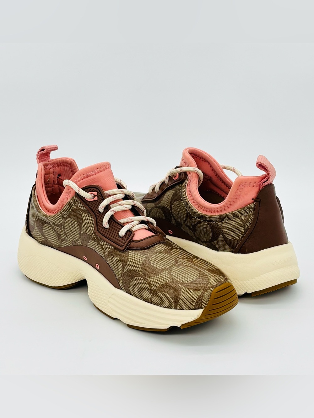 Coach C270 Tech Runner Sneakers Womens 7B Signature Monogram Pink Chunky Shoes - Picture 1 of 16